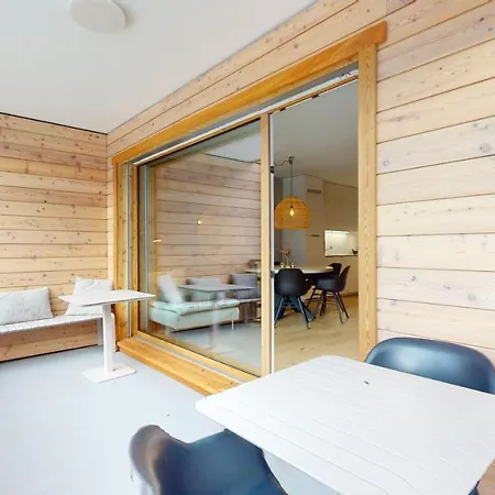 Sublime Modern Family Of 2 Bedrooms *