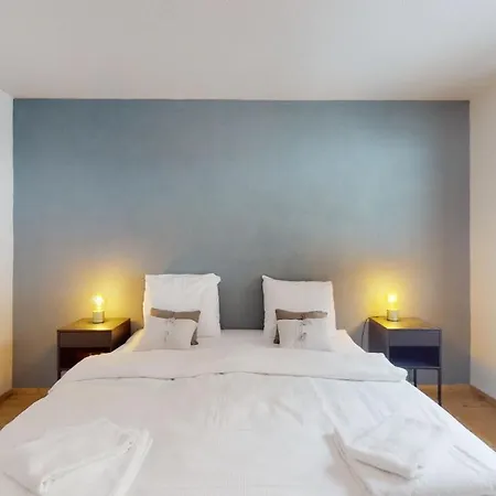 Sublime Modern Family Of 2 Bedrooms شقة